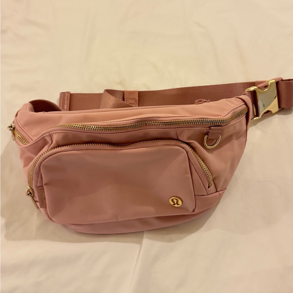 Lululemon Athletica Rose Crossbody Bag